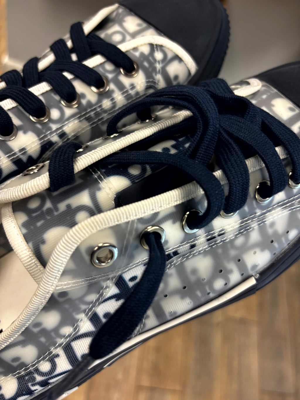 Dior B23 Sneakers