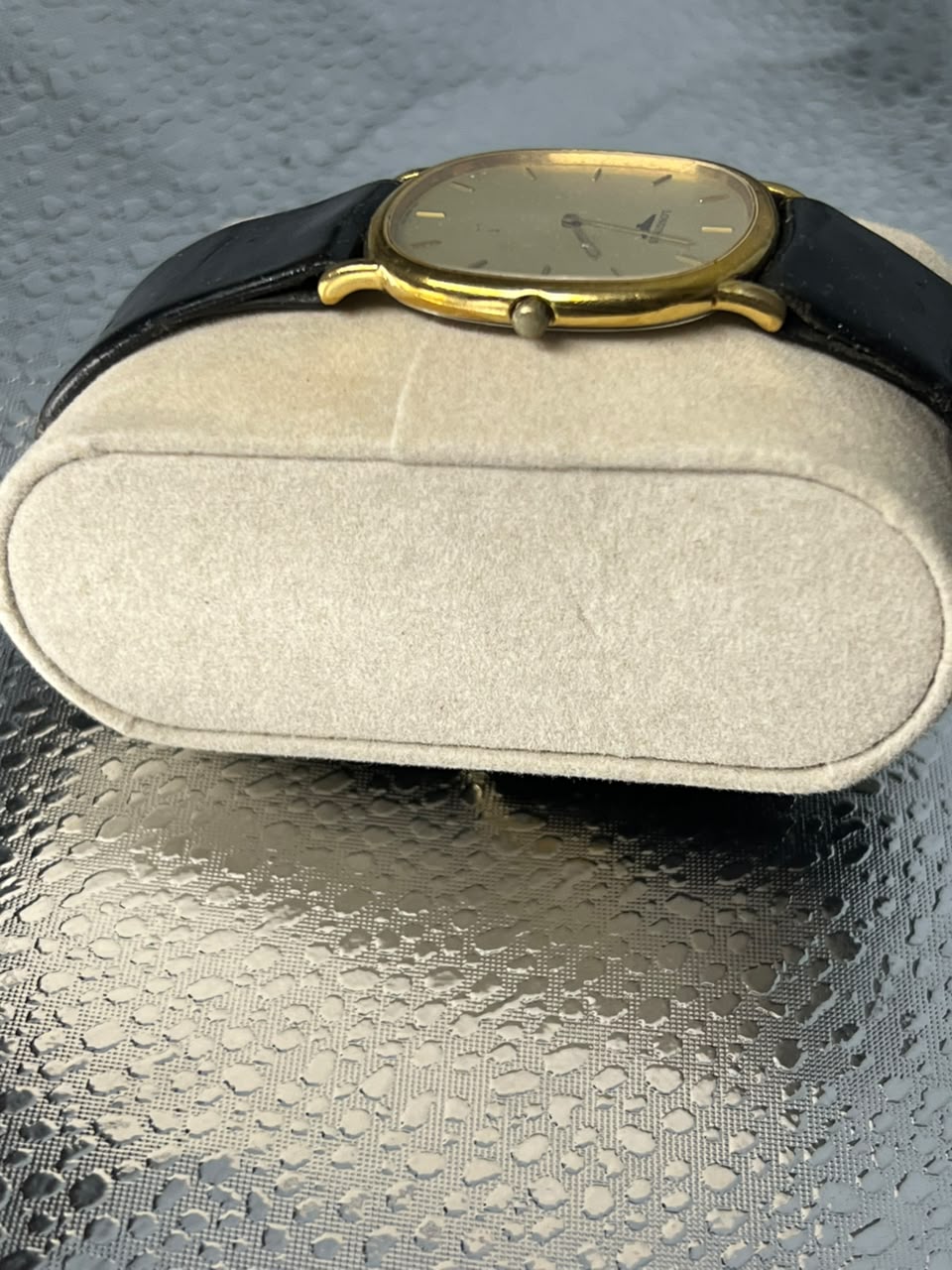 Longines Vintage Ultra-Thin Gold Dress Watch