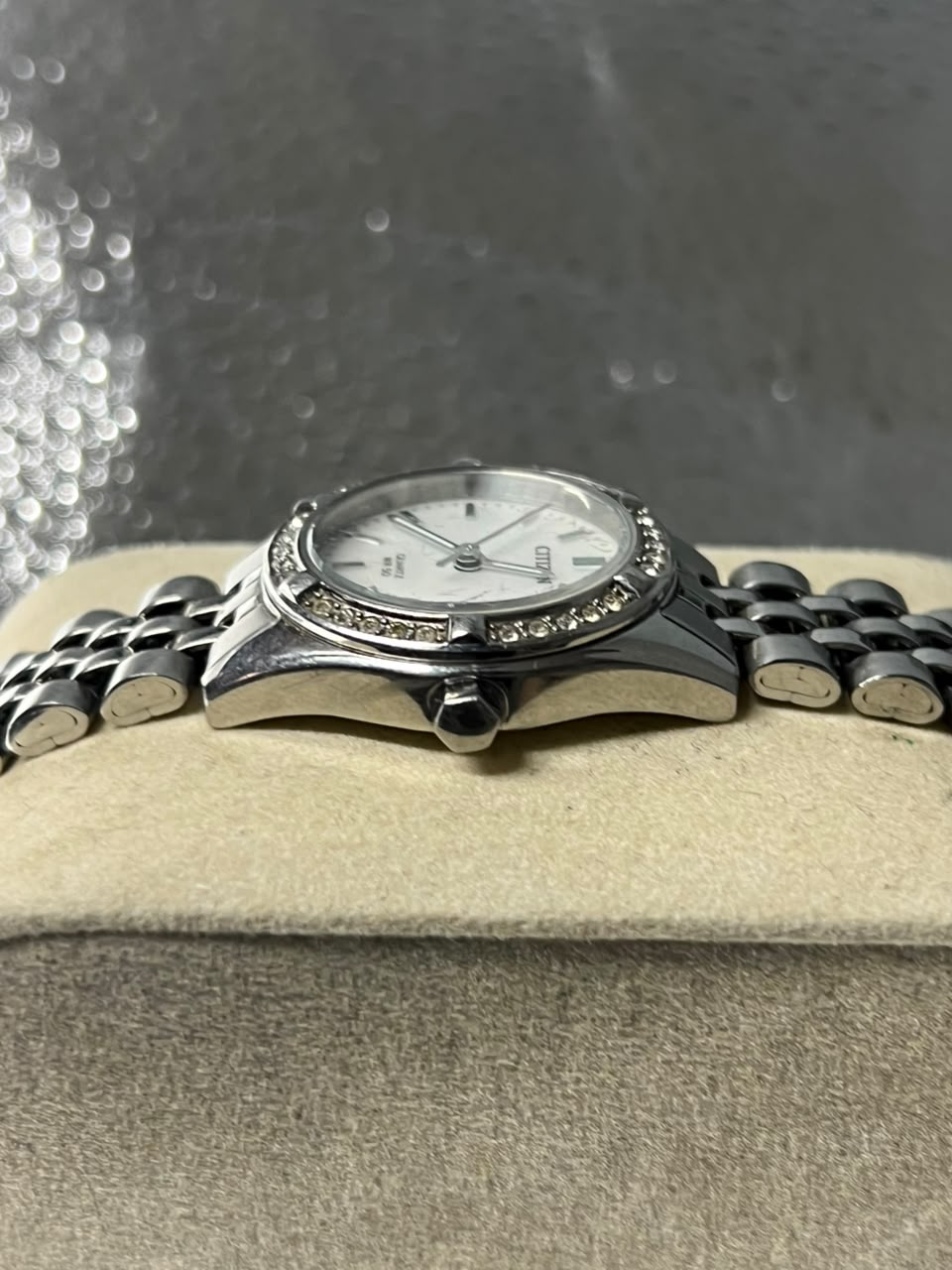 Citizen Ladies Silver Bracelet Watch
