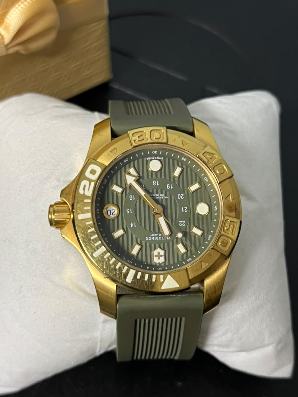 Victorinox Swiss Army Maverick Gold PVD Dive Watch