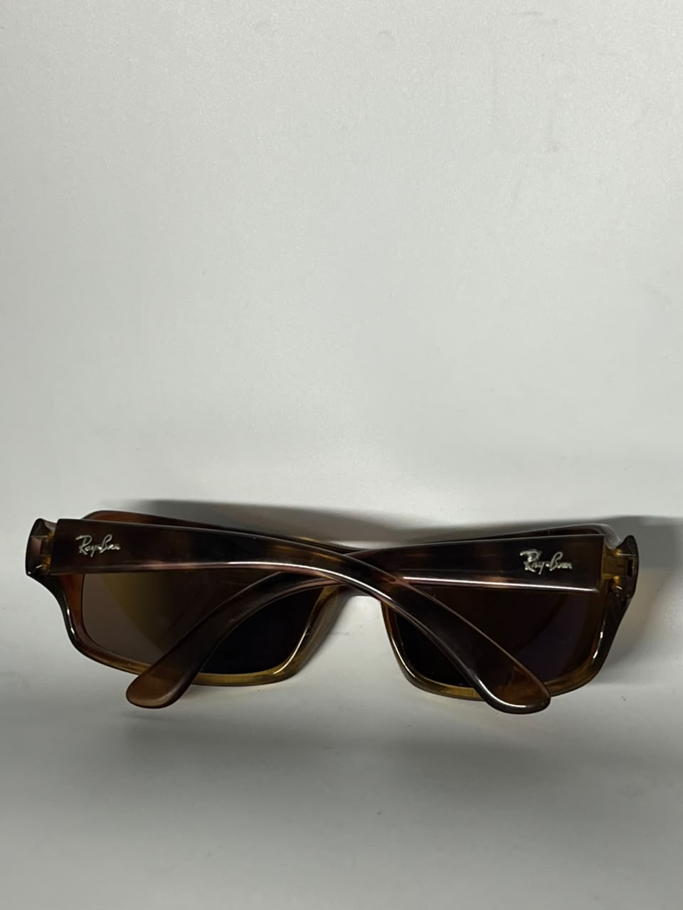 Ray-Ban sunglasses - Image 2